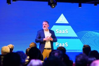 ES Summit - Keynote JGazal